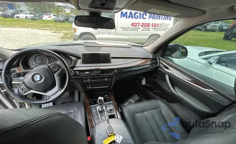 2015 BMW X5 xDrive35I z USA, uszkodzony, nr VIN 5UXKR0C57F0K67794